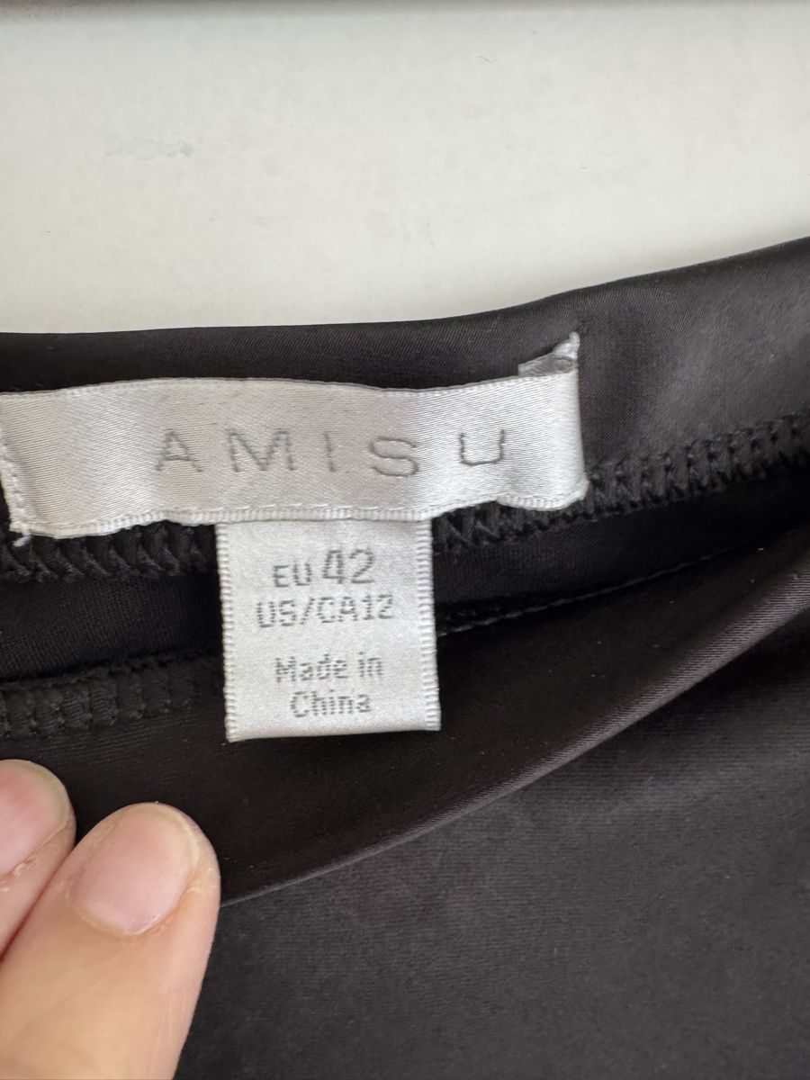 Gonne: Jupe satin noire Amisu, taille 42 – Nuovo (secondo la descrizione) da Martigny venduto da ber_tdz7 1