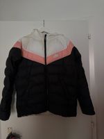 Nike Daunenjacke farbig Grösse M gebrauchter Zustand