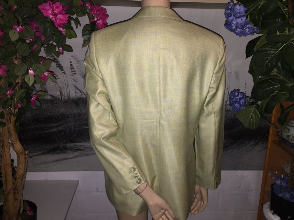Escada Giacche: Veste / Jacke ESCADA    Taille / Grosse 40 ..... – Usato da Cossonay-ville venduto da Super-Price-Quality 6
