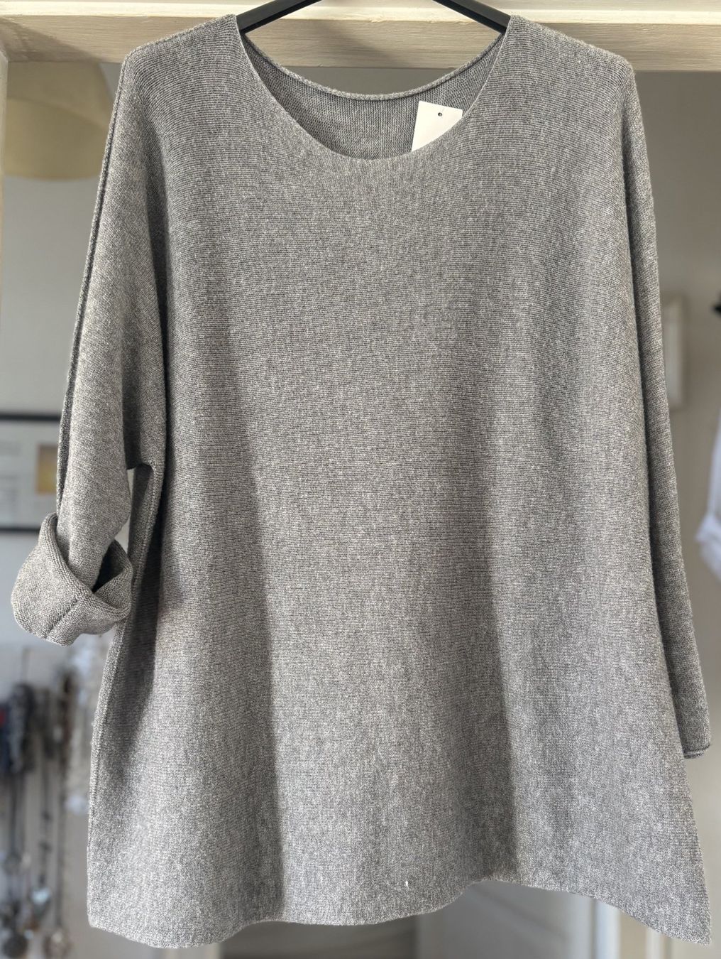 Pullover & Sweatshirts: PULLOVER OVERSIZE! M NOUVEAUTÉ 2026/27 – Neu und originalverpackt aus Locarno von NicoNion