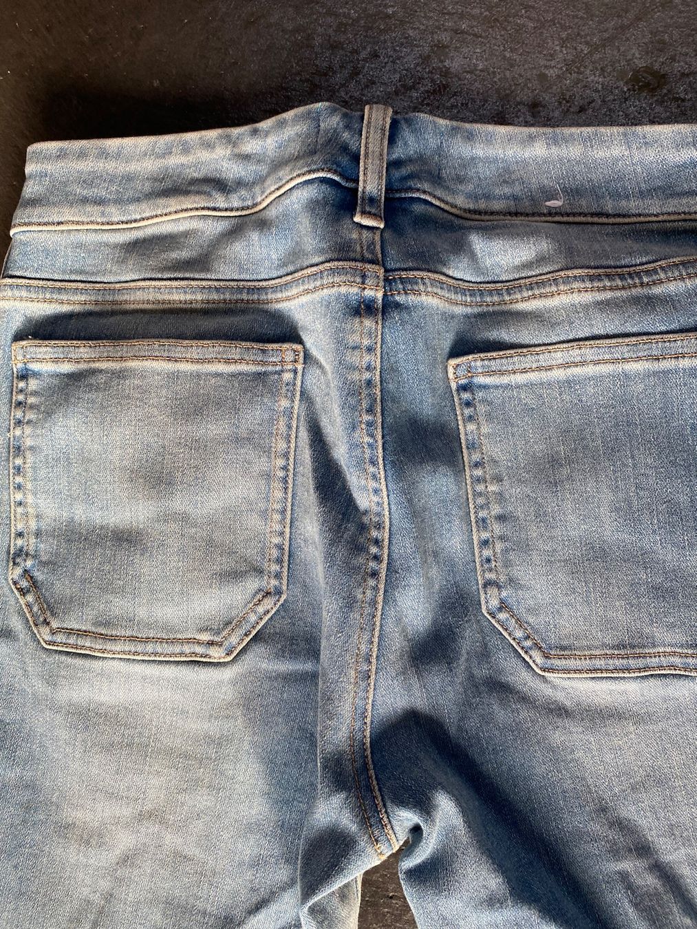 Jeans: Flared Jeans von M.i.h. 26 NEU – Nuovo (secondo la descrizione) da Chur venduto da simhofstr 1