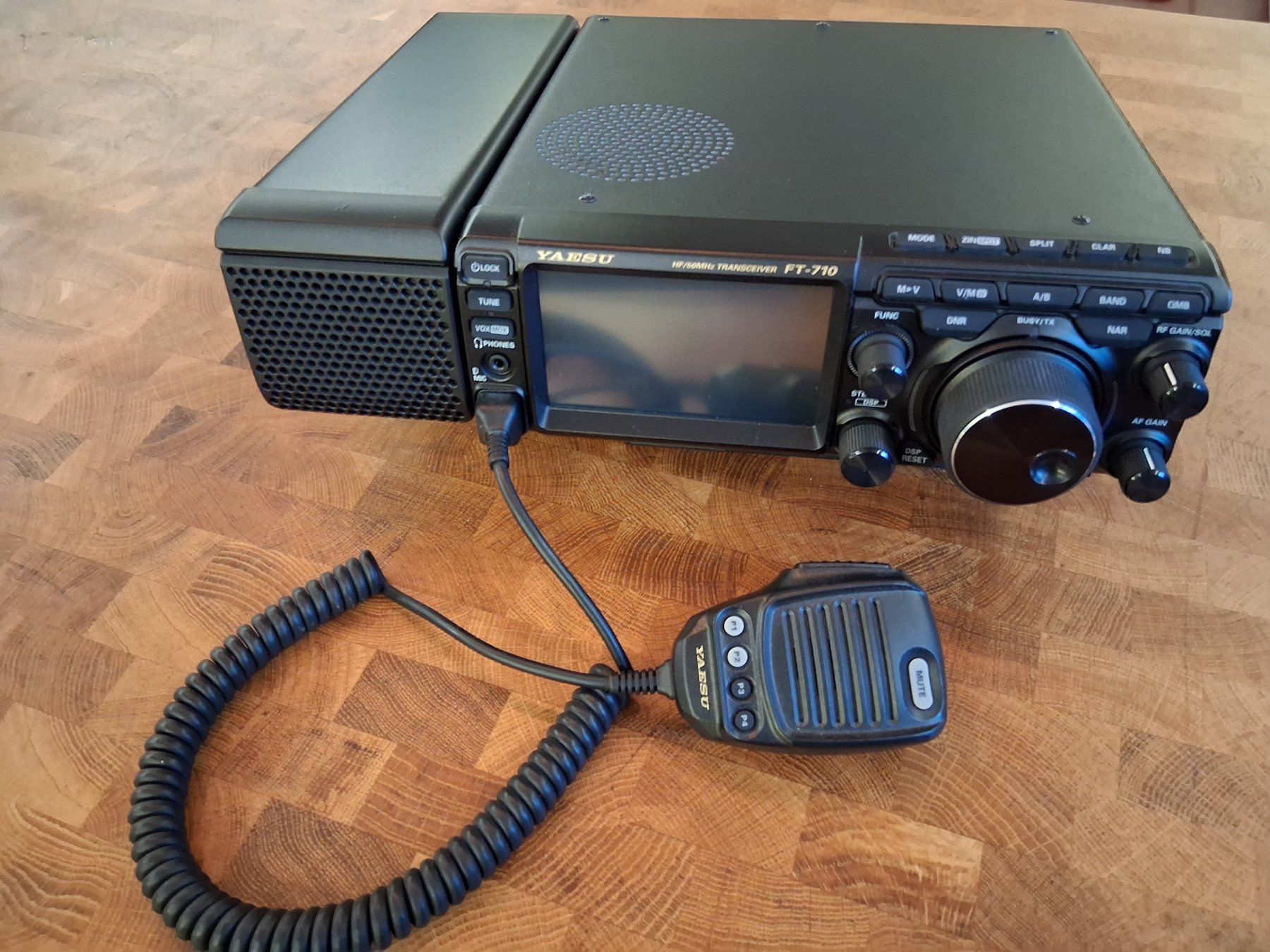 Funktechnik: Yaesu FT-710 Aess – Gebraucht aus Oggio von pinco58 5
