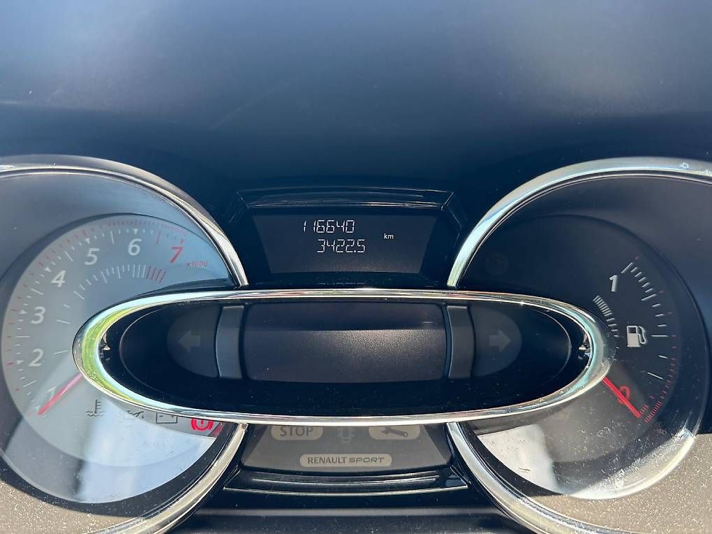 Autos: Renault Clio GT 120EDC – D'occasion à Tuggen par ale_p2lh 3
