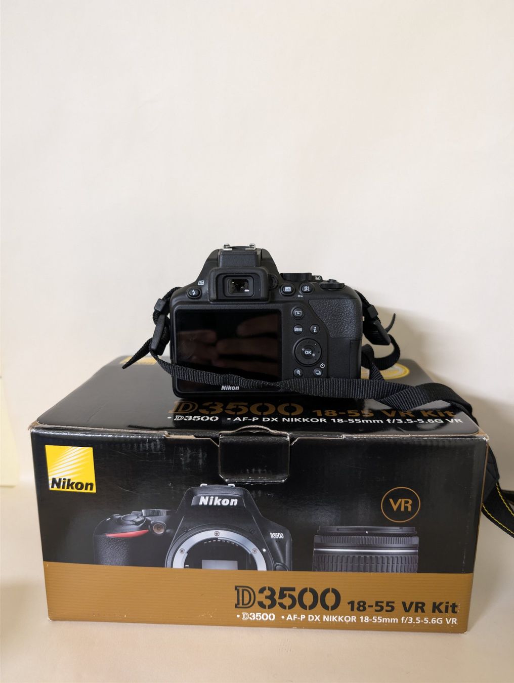 Nikon Fotocamera: Nikon d3500 – Usato da Grosswangen venduto da Telepathy 1