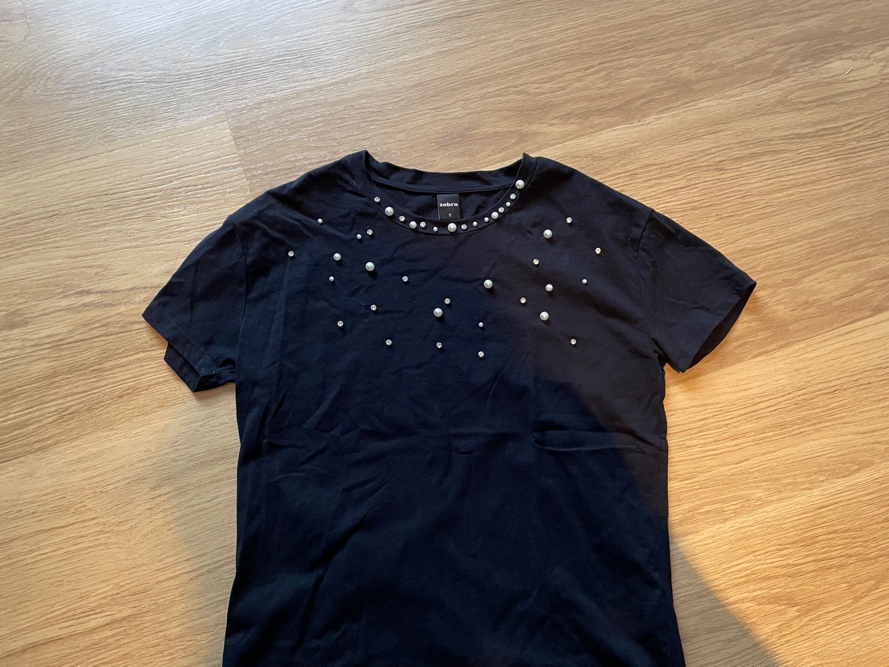 T-shirts: Zebra Shirt mit Perlen – D'occasion à Baden par Tiffany6878 1