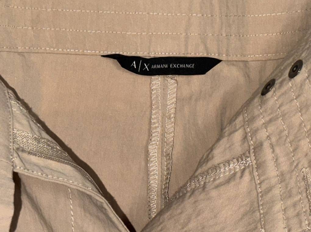 Pantalons: Armani Exchange Damen Shorts Gr. 38 – D'occasion à Bern par tam_vv72 4