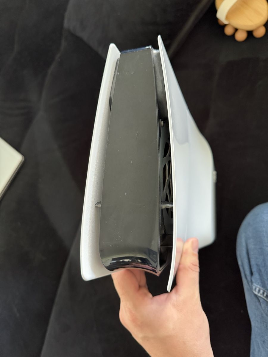 Sony Consoles: Ps5 Slim Disc Edition plus controller – D'occasion à St. Urban par Fin_d2jv 1