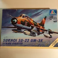 1037 ... Suchoi SU-22 UM-3K ... Italeri 052