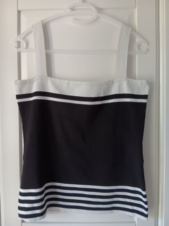 1 2 3 UN DEUX TROIS Top taille / Grosse 40/42 CH