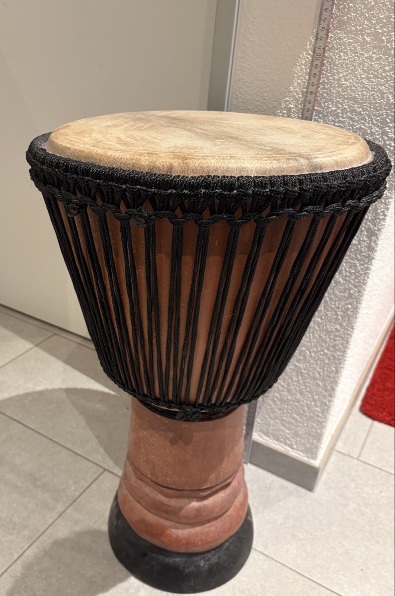 Musikinstrumente: Djembe Handtrommel – Gebraucht aus Auenstein von 5222 1
