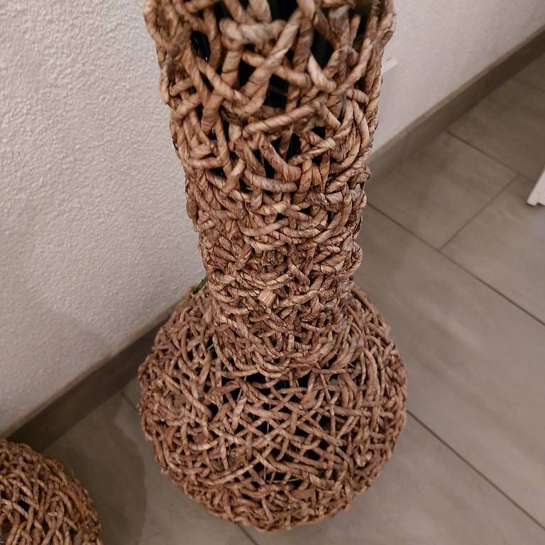 Vase & Récipients: 2 Deko Vasen – D'occasion à Bellikon par Anithom 1