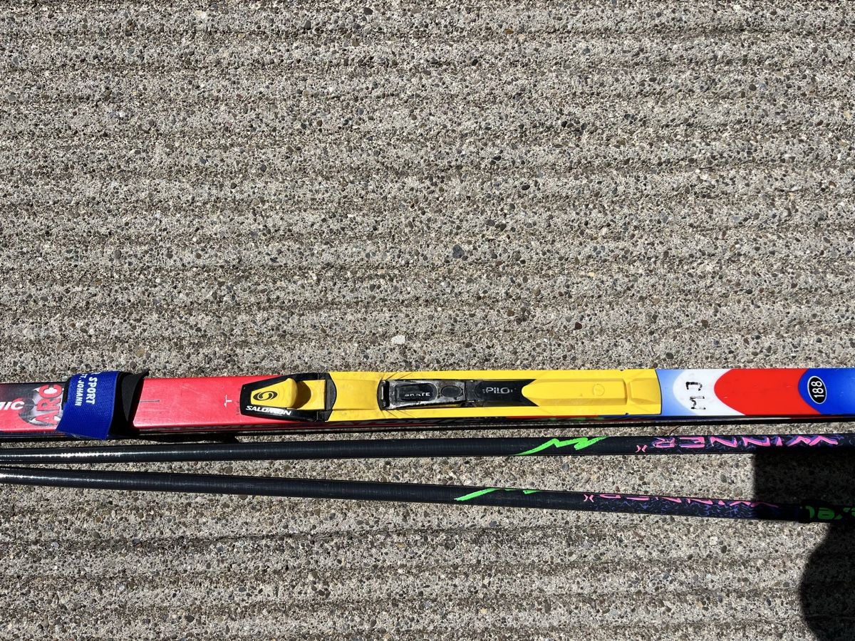 Atomic Sci: Langlauf skis and poles – Usato da Zollikerberg venduto da pmi_qh7z 1