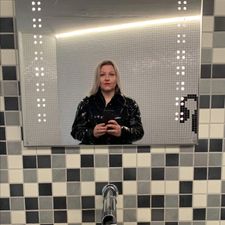 Profile image of Amandine04