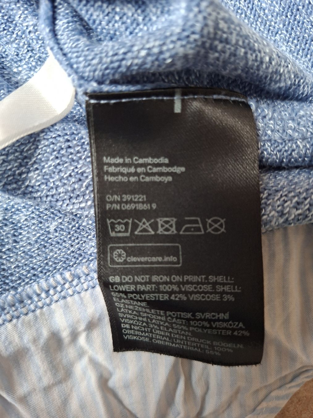 Maglioni & Felpe: Pulli Set Gr.158/164, 5 Stück, Herbst – Usato da Klingnau venduto da vollmond36 6