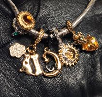 Charms passend zum Armband.