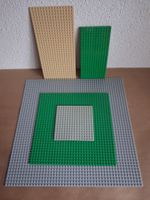 5 LEGO Grund/Bauplatten diverse Farben/ Grösse.