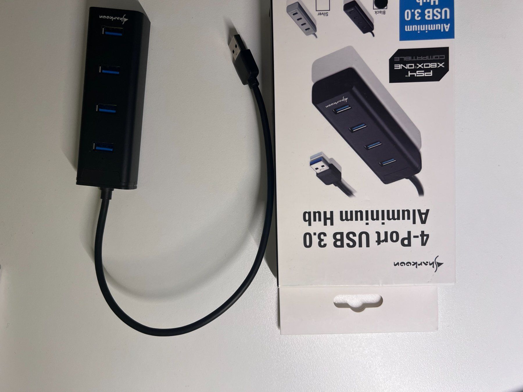 Hub & Switch: Sharkoon 4fach USB-A 3.0 Hub – Usato da Unterengstringen venduto da hausraus 1