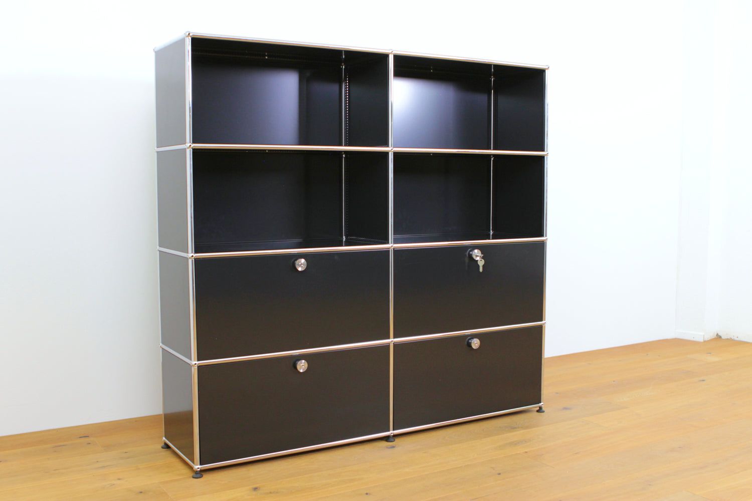 Étagères: USM Highboard used #1121 – D'occasion à Affoltern am Albis par Zapro 3
