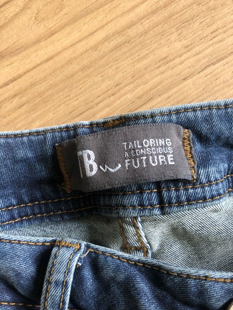 Jeans: Jeans Damen Gr. 36 – Usato da Schaffhausen venduto da Fixier 3