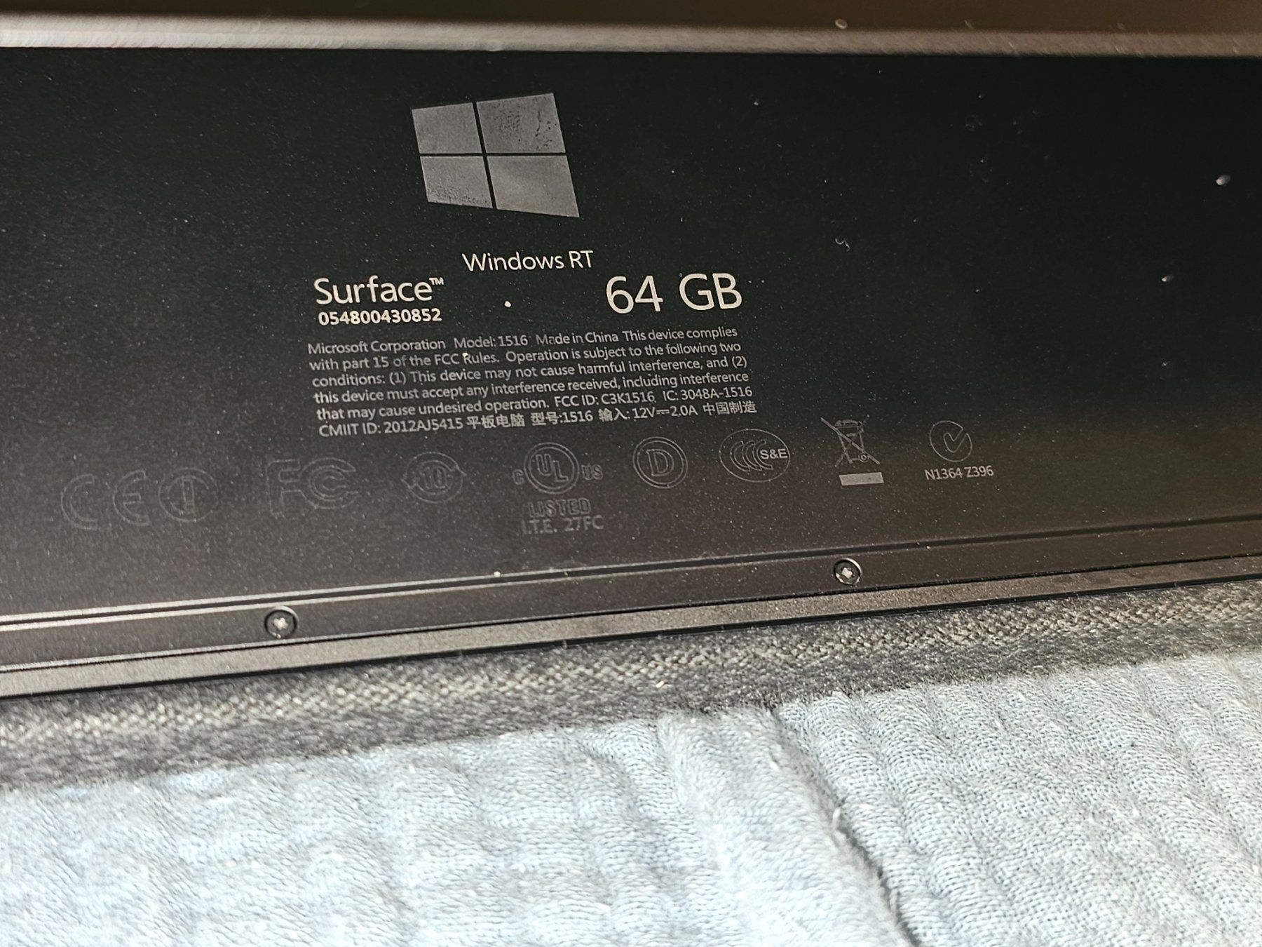Microsoft Tablet PC: Surface RT - Tablet tactile Microsoft 10" - Clavier! – Gebraucht aus Bulle von Bflowx 3