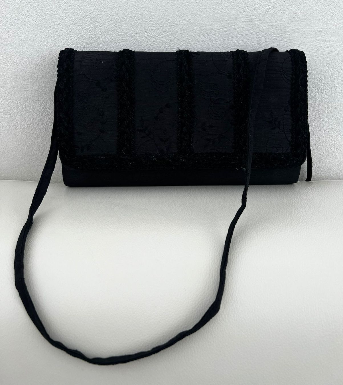 Taschen für Damen: Schicke schwarze Handtasche/Clutch – Neu (gemäss Beschreibung) aus Steinmaur von Kiki_m240 2