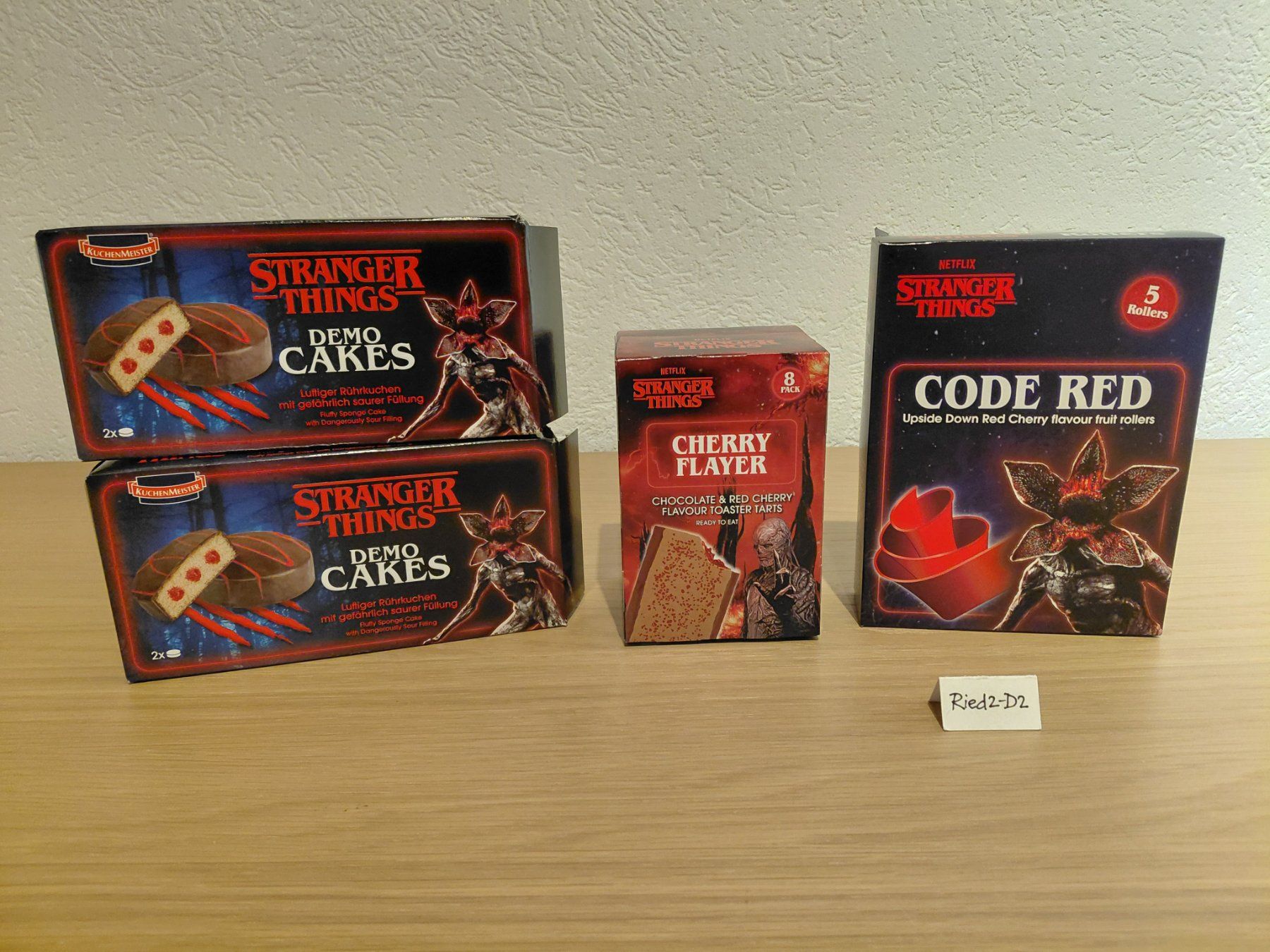 Recipients et similaires: Stranger Things 5 x Box vides / leer – D'occasion à La Chaux-de-Fonds par Ried2-D2 1