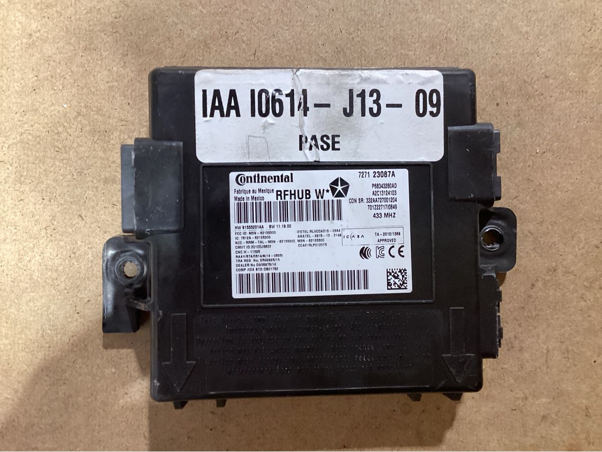 Jeep Tutti pezzi di ricambio auto: Steuergerät Module zu Jeep Grand Cherokee 3.0CRD – Usato da Reichenburg venduto da T864RX 1