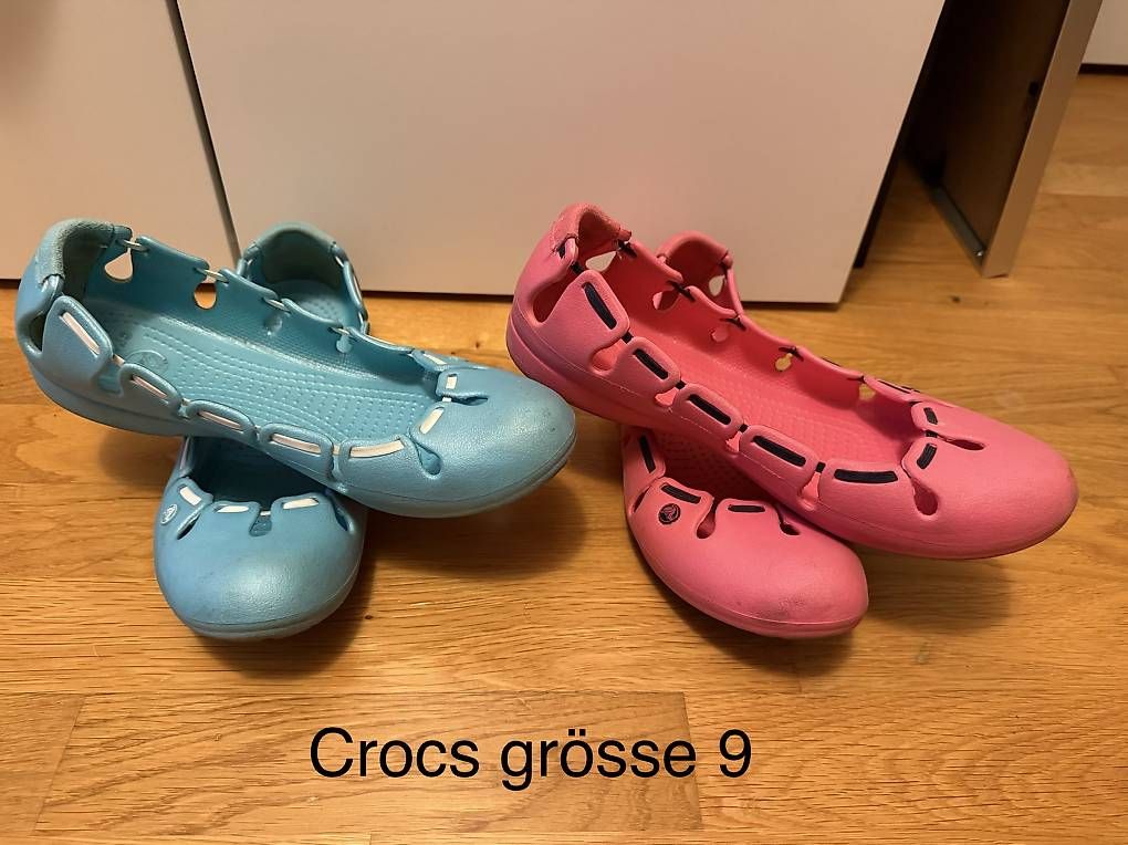 Scarpe da donna: Diverse Schuhe gratis abzugeben – Usato da Münsingen venduto da Kapia82 3