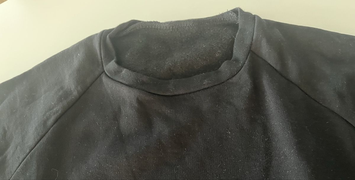 Maglioni & Felpe: Schwarzer Pullover, unisex, Gr.M, neu handmade😊 – Nuovo (secondo la descrizione) da Adetswil venduto da dp9 3