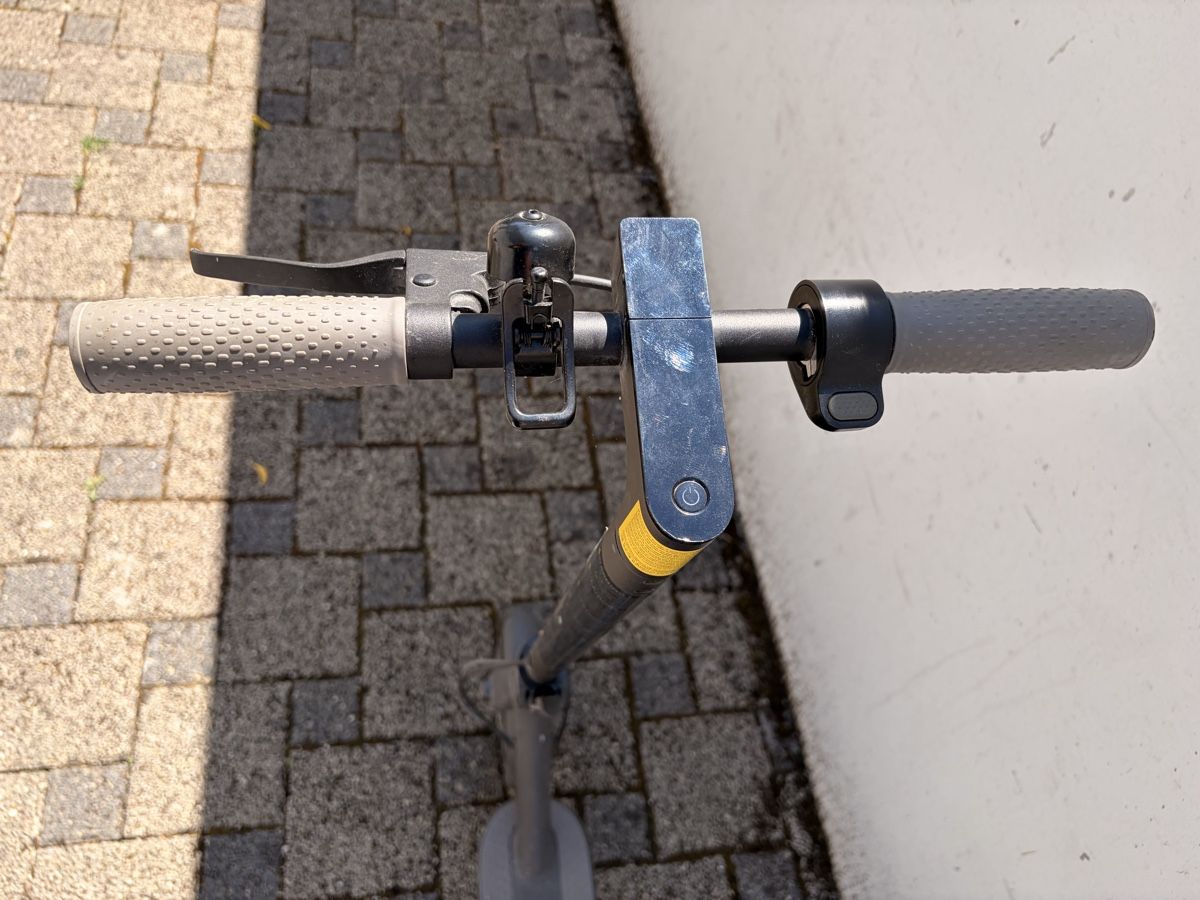 Xiaomi Kickboard: Xiaomi E Scooter – Difettoso da Hausen AG venduto da 1lo 1