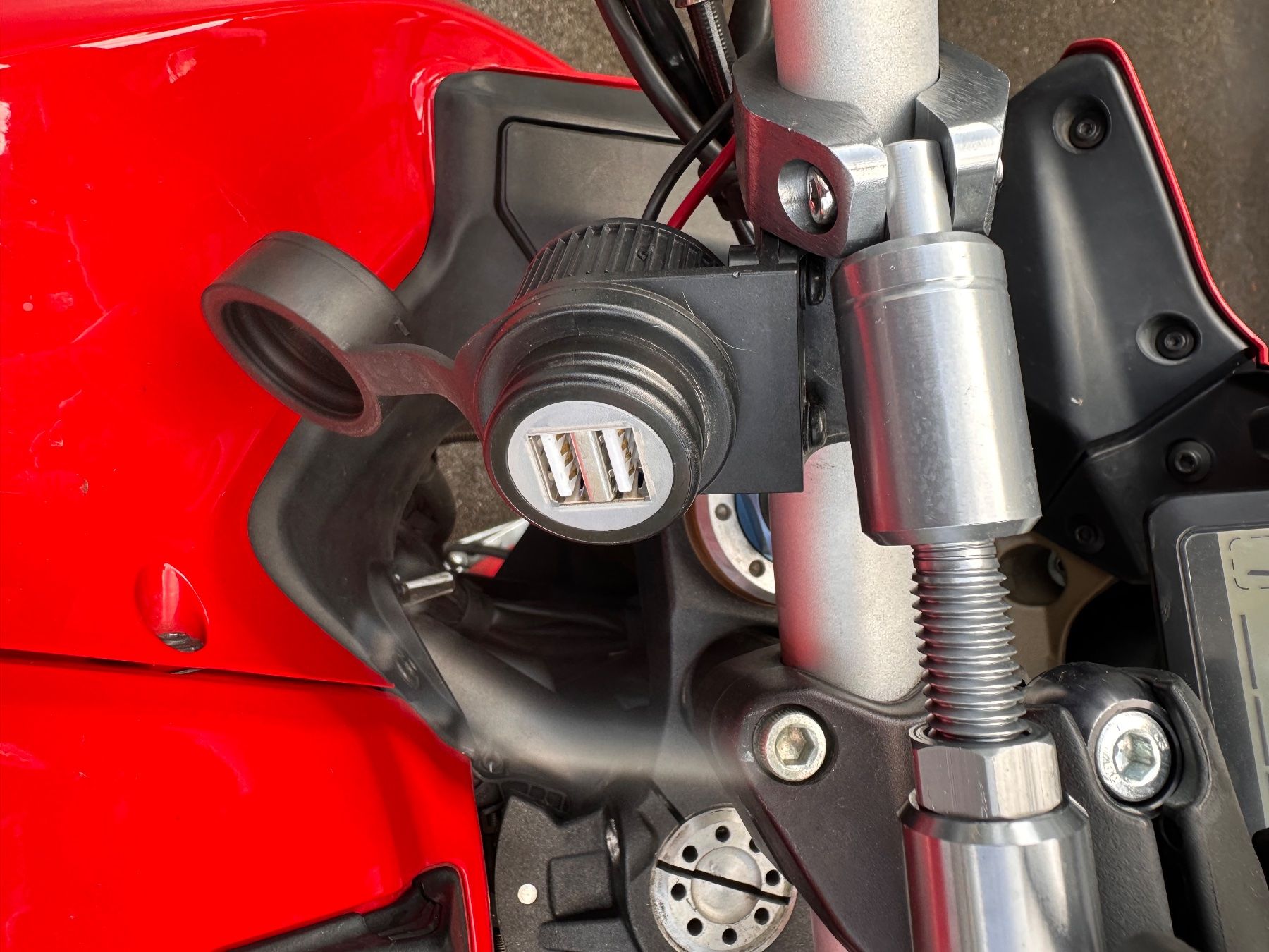 Ducati Touring: Ducati Multistrada 1200 S – D'occasion à St. Gallen par owick66 7