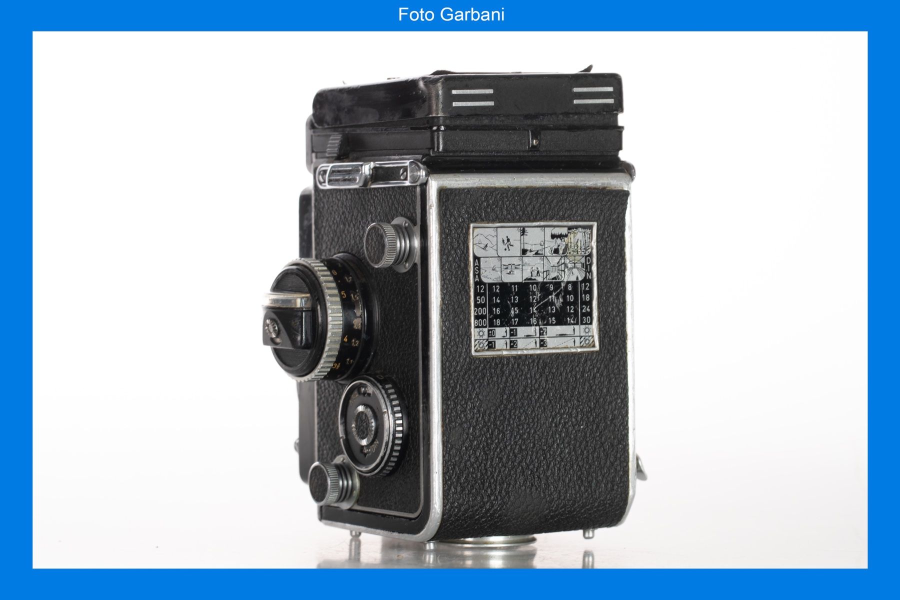 Rollei Fotocamera: Rolleiflex Model F – Usato da Muralto venduto da FotoGarbani 1