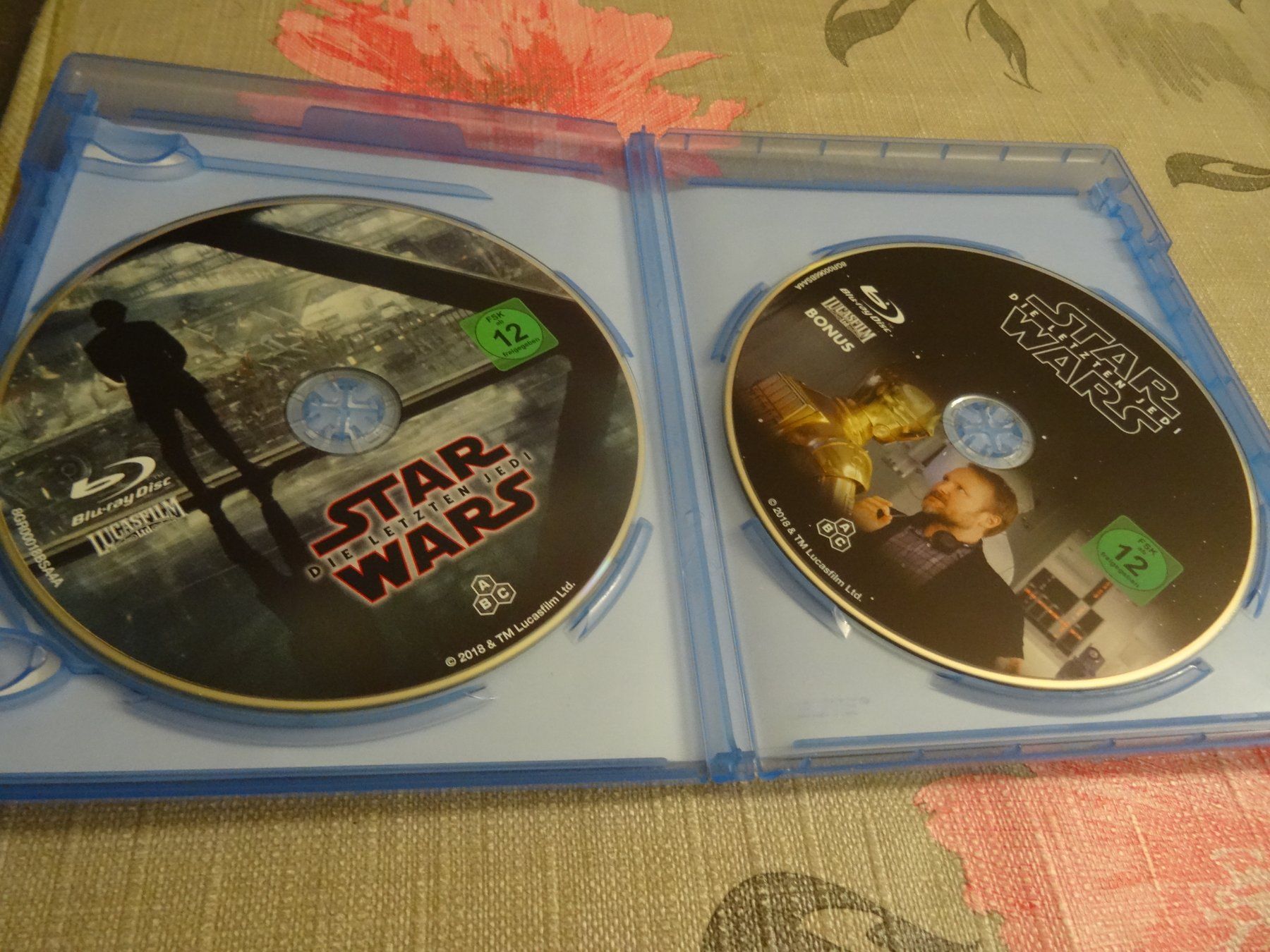 Alle DVDs: Star Wars: Die letzten Jedi - Blu-ray – Gebraucht aus Olten von Disc-Verkauf 1