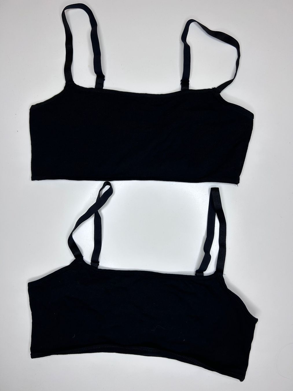 H&M Altra biancheria intima: 2x H&M Top / unwattierter Soft-BH – Nuovo (secondo la descrizione) da St. Gallen venduto da look-twice 2