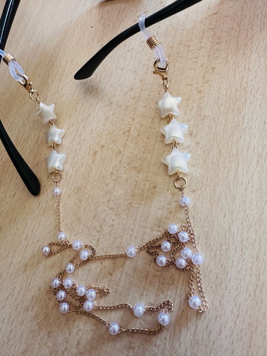 Sonstige Kleidung & Accessoires: Brillenkette mit Perlen und Sternen – Neu und originalverpackt aus Zürich von Fabrizio1978 1