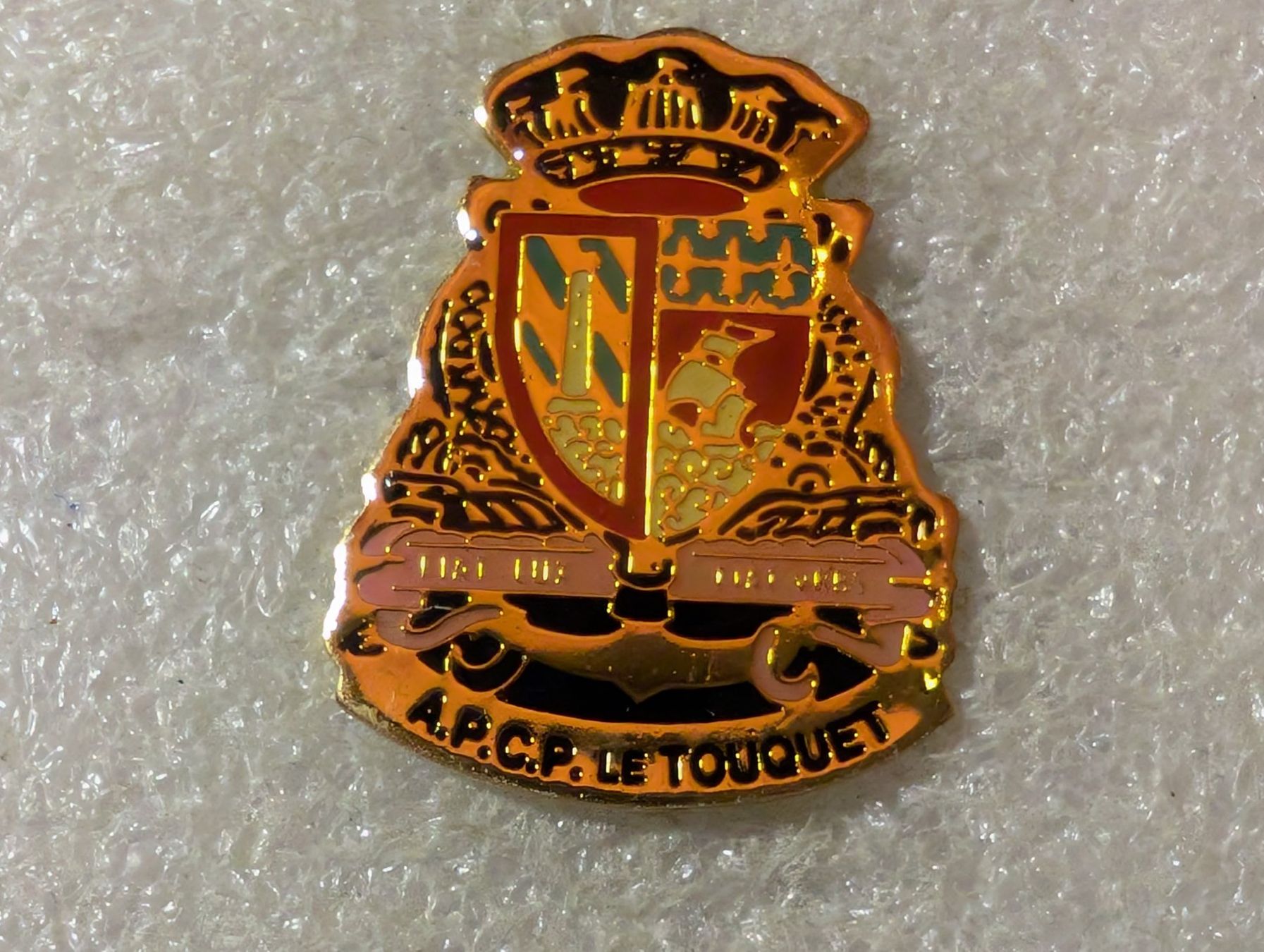 Placchette & Badge: Ansteckpin 74: – Usato da Oppligen venduto da Pin-Fall-Shop