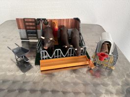 Bruder Bauernhof Set mit Kuehen und Zubehoer gebraucht