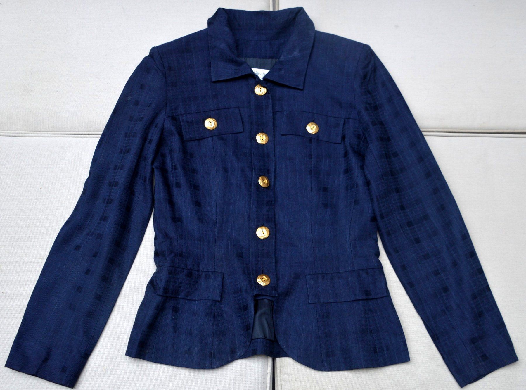 Completi & Tailleur: Veste Yves Saint Laurent Jacke .40 – Usato da Collonges venduto da Auganien