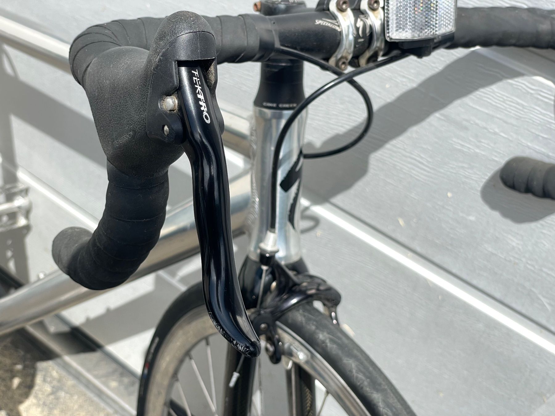 Specialized Velos: Spezialisiertes Velo für Frühling/Sommer, top Zustand! – Gebraucht aus Liestal von mwi_5nzh 2
