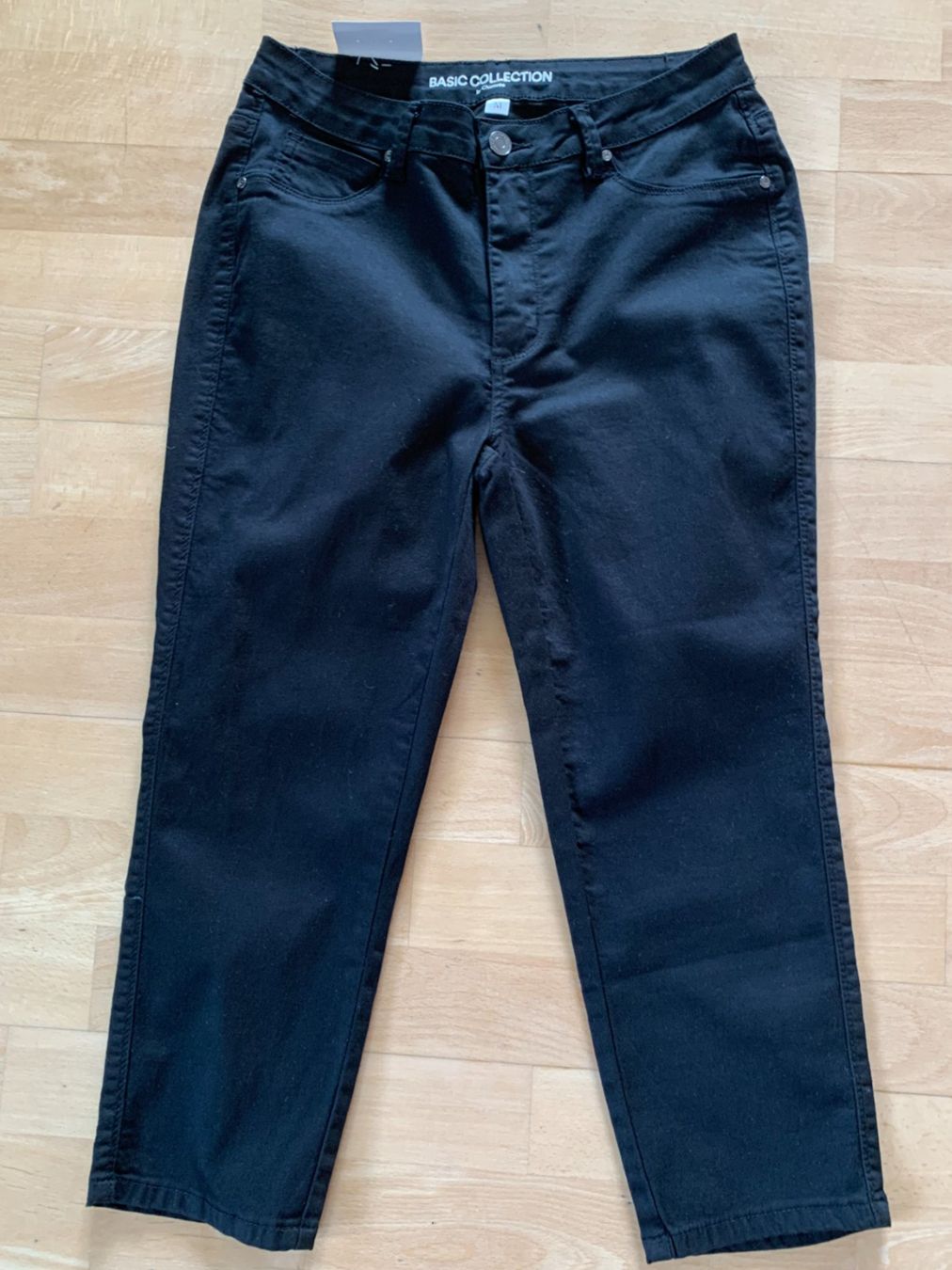 Hosen: Chicoree 7/8 Hose in Gr. M, Schwarz, NEU – Neu und originalverpackt aus Worb von farben20zauber