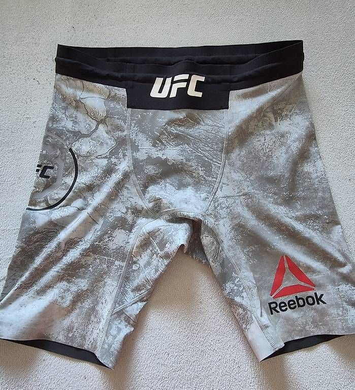 Pantaloni: Original UFC Reebok fight Shorts – Usato da Pfäffikon SZ venduto da Netranger0