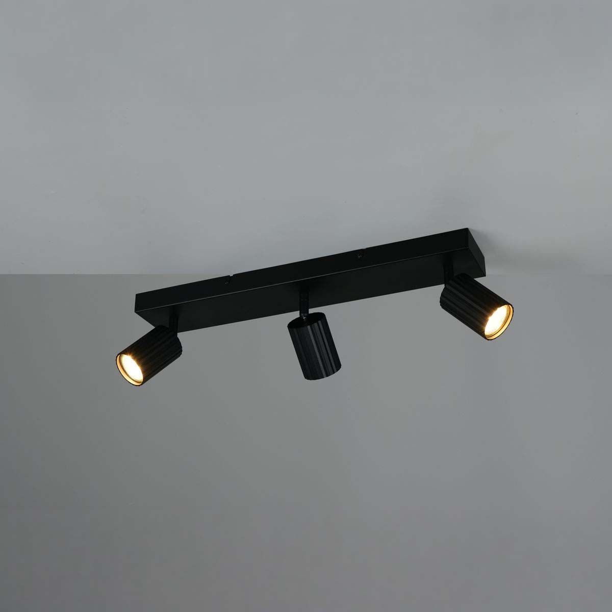 Lampade: Strahler, Schwarz, 3er, 50 cm x 9 cm – Nuovo (secondo la descrizione) da Kreuzlingen venduto da Smart-Light