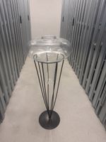 Design Bodenvase / Glasvase auf Gestell - hoch ca. 90cm