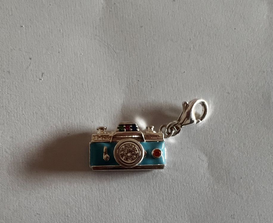 THOMAS SABO | Damen Charm-Anhänger Türkise Retro Kamera Silber Kaltemail Recyceltes 925 Silber Geschw