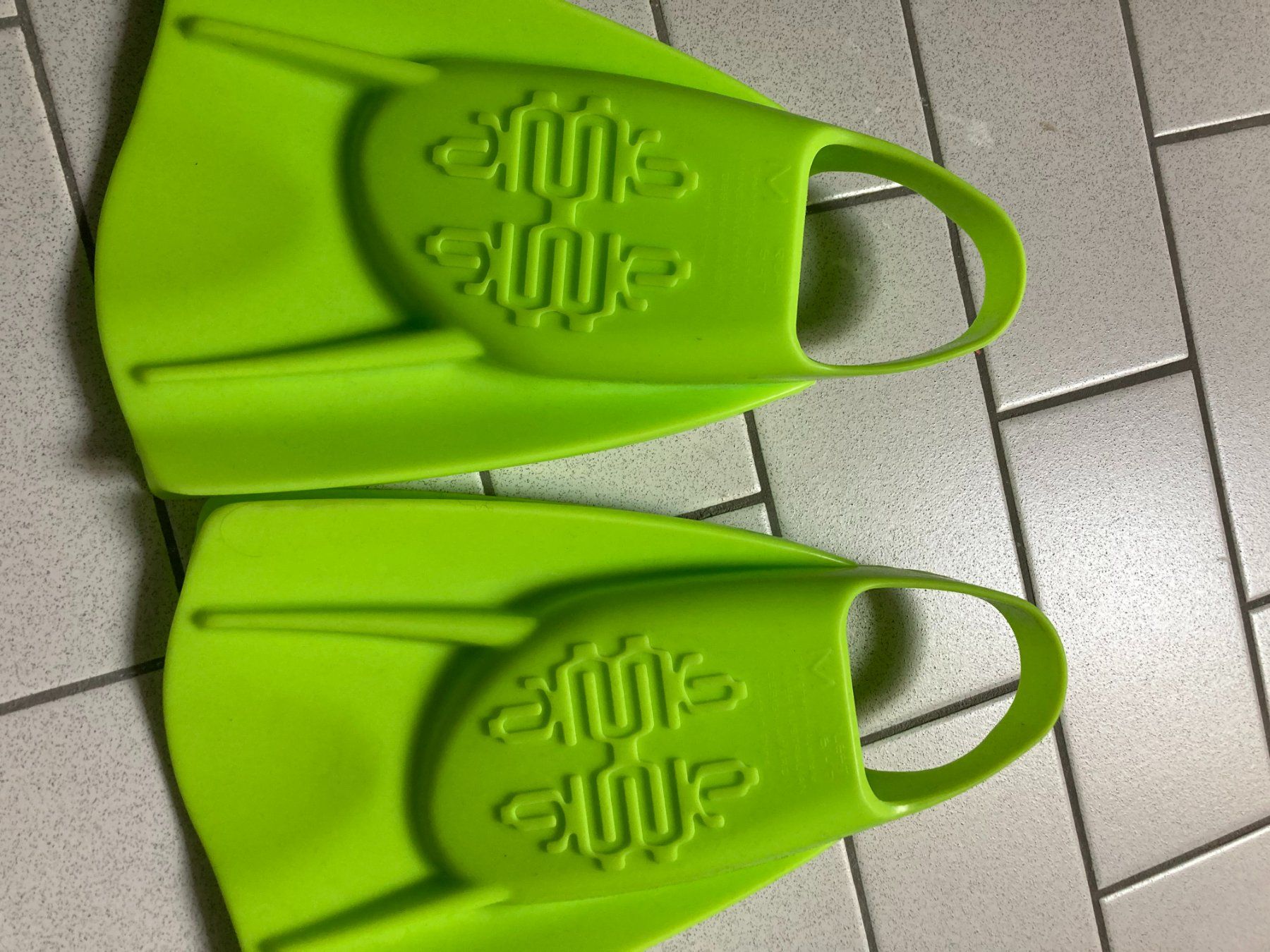 Palmes, Masques & Tubas: Schwimmflossen für Kinder – D'occasion à Lausanne 26 par anaxena