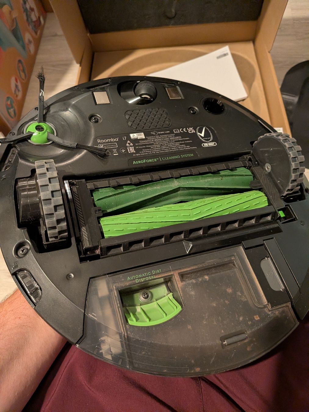 Irobot Aspirapolveri & Accessori: iRobot Roomba i7+ Robot Vacuum with Clean Base – Usato da Affoltern am Albis venduto da golem12 3