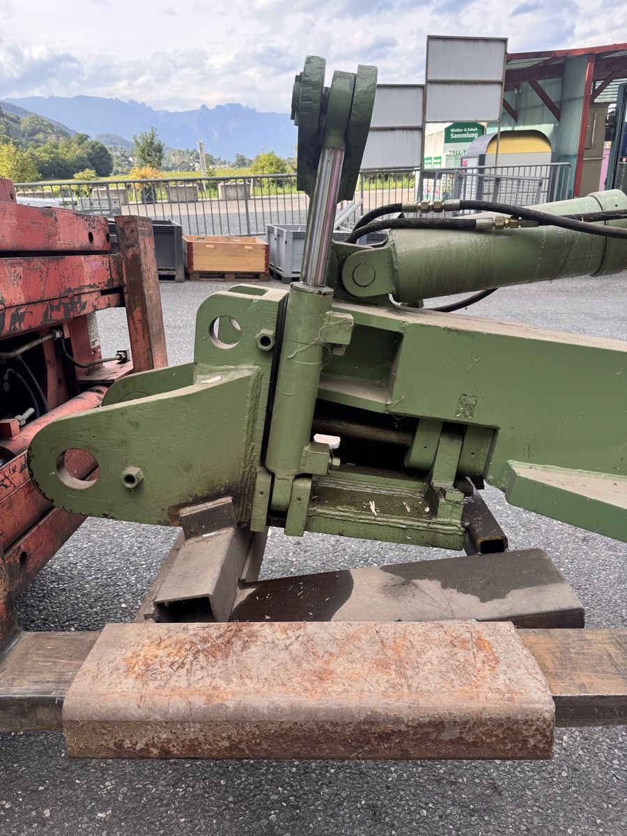 Tutte le macchine: Alligator-Schrott Schere – Usato da Weite venduto da hpppf 2