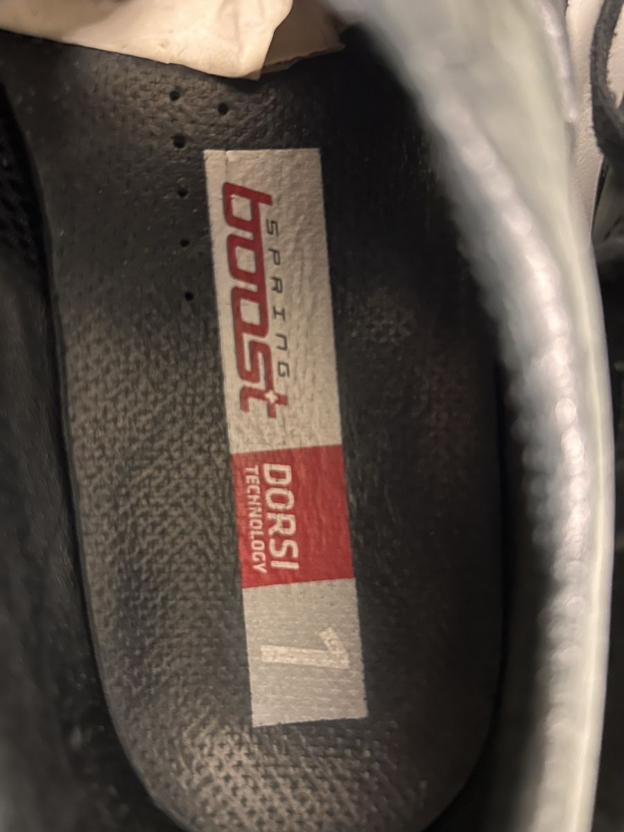 Damenschuhe: Baskets spring boost, taille 37 – Gebraucht aus St-Pierre-Clages von ste_xk6p 8