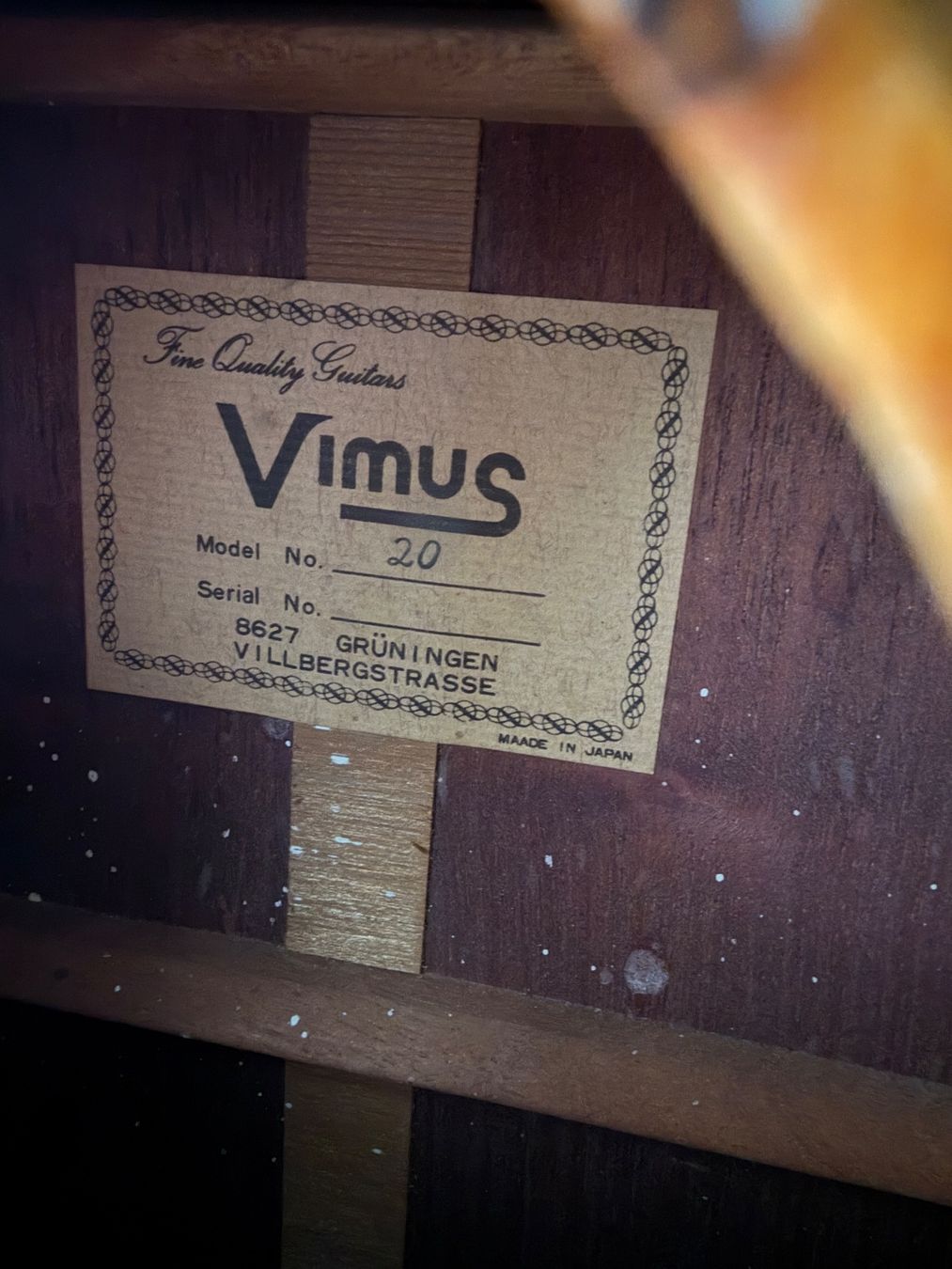 Strumenti musicali: Gitarre Vimus – Difettoso da Meilen venduto da Captain.M 8