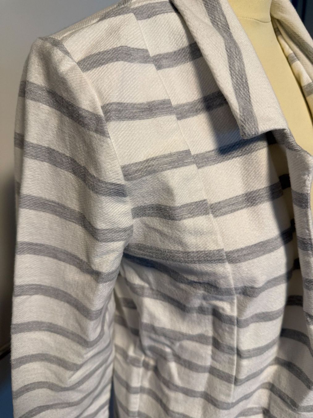 Giacche: Gestreifter Blazer, ungetragen, Gr. L – Nuovo (secondo la descrizione) da Wolfwil venduto da Piccola87 1